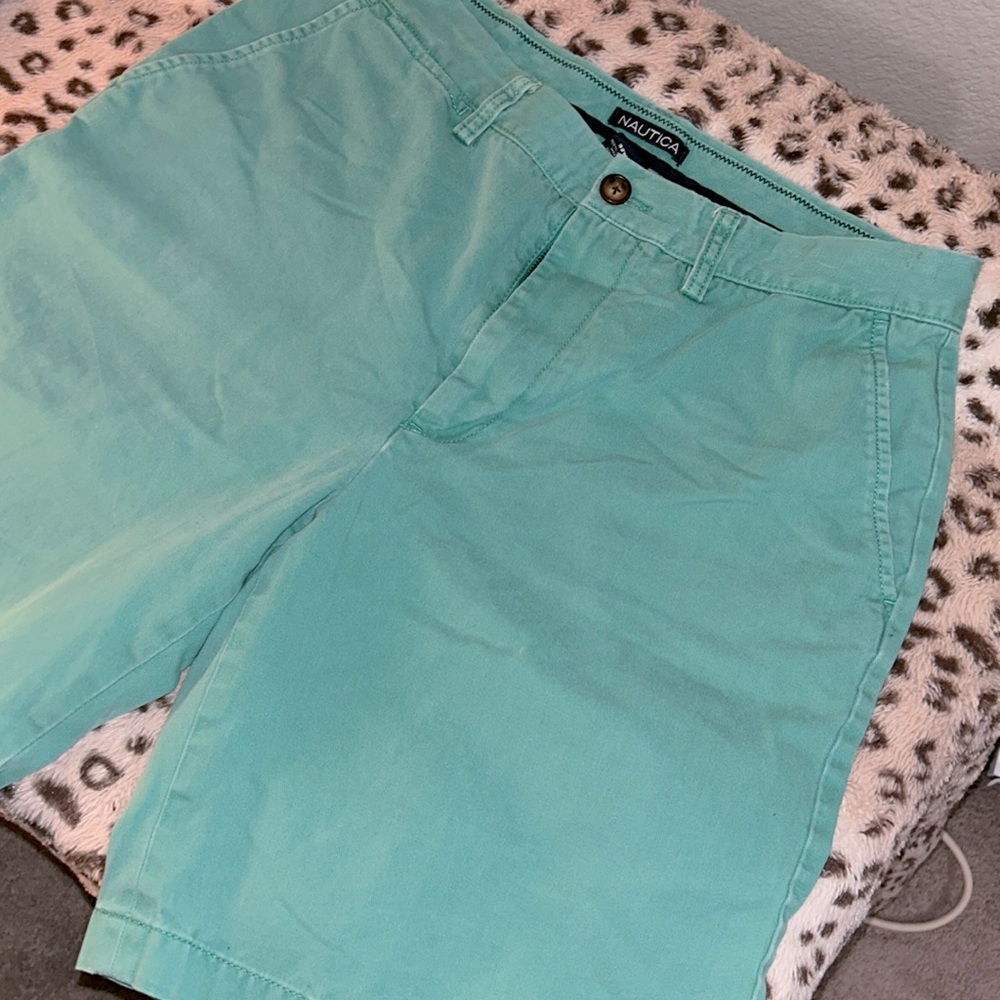 Men’s Nautica 32W Teal Blue Everyday Shorts